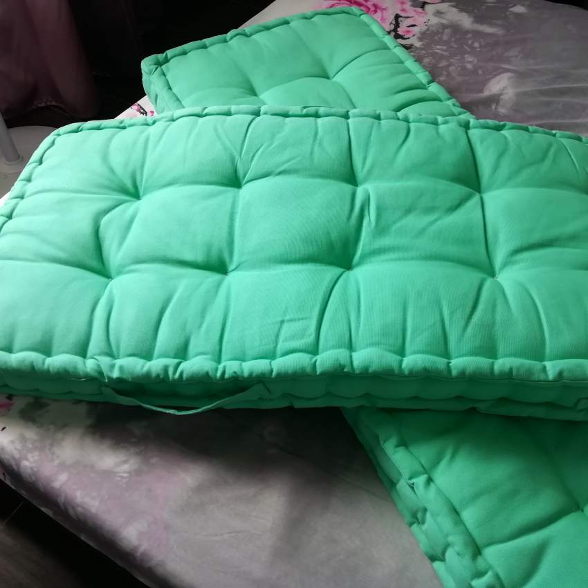 Small matresses  - 1 - Duvet  on Aster Vender