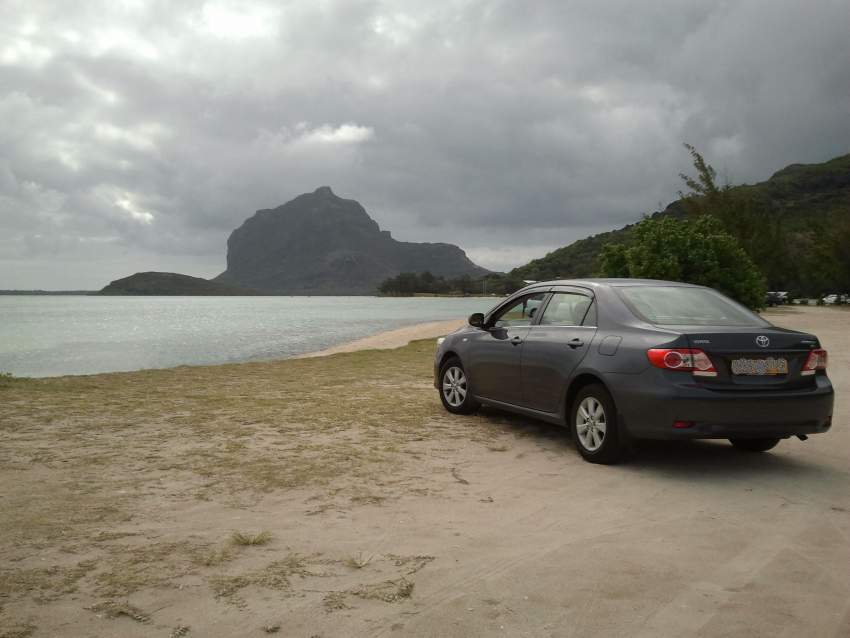 Toyota corolla  - 2 - Luxury Cars  on Aster Vender