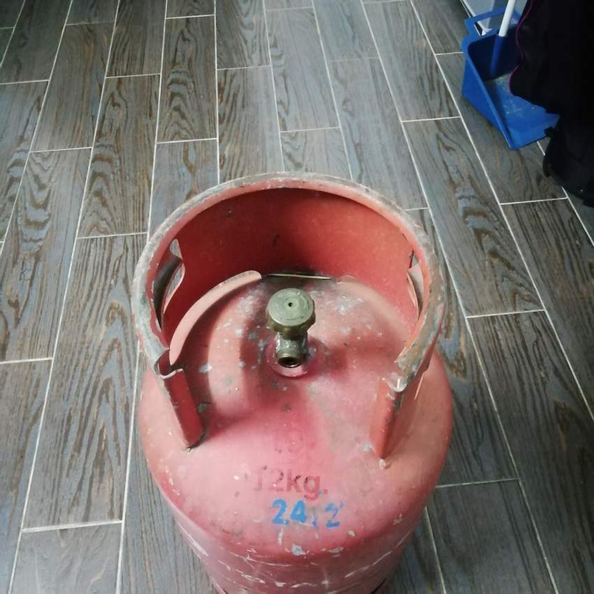 Gas cannister  - 2 - Kitchen appliances  on Aster Vender