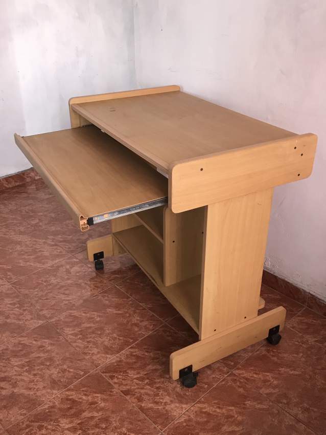 Personal Office Table - 1 - Tables  on Aster Vender