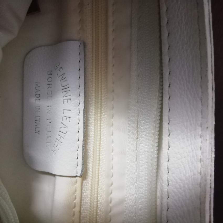 White genuine Italian leather bag  - 4 - Bags  on Aster Vender