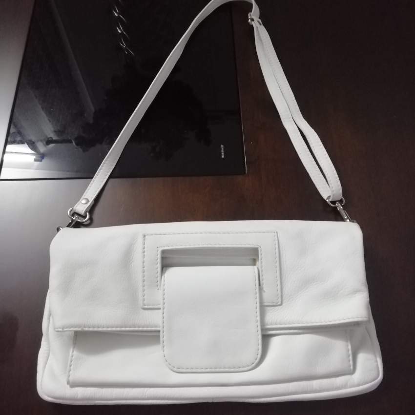 White genuine Italian leather bag  - 1 - Bags  on Aster Vender