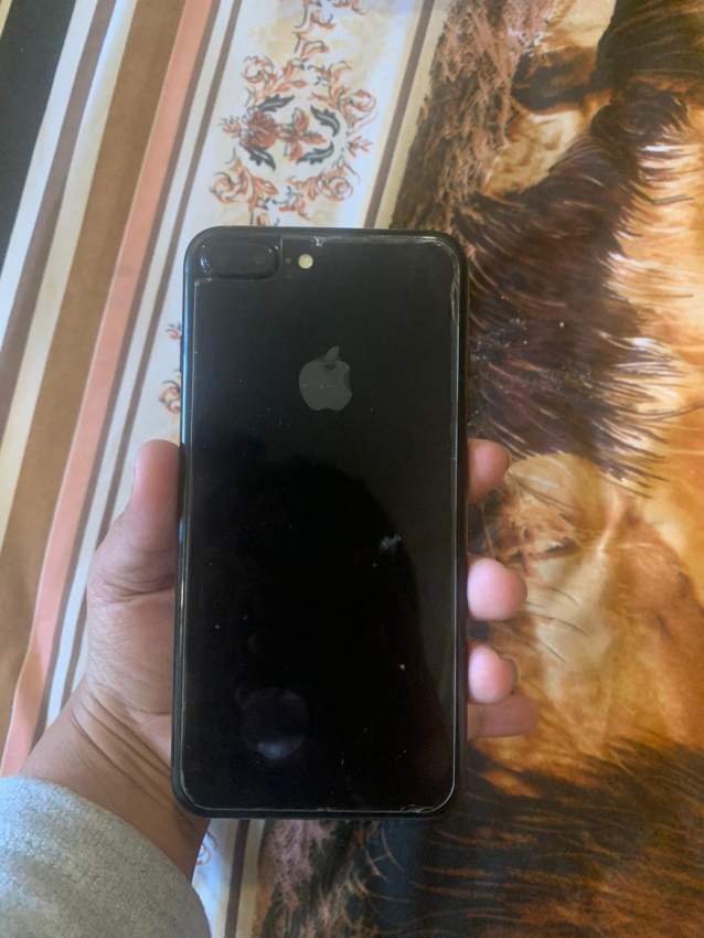 Apple Iphone 7 plus 128gb Jet Black on Aster Vender