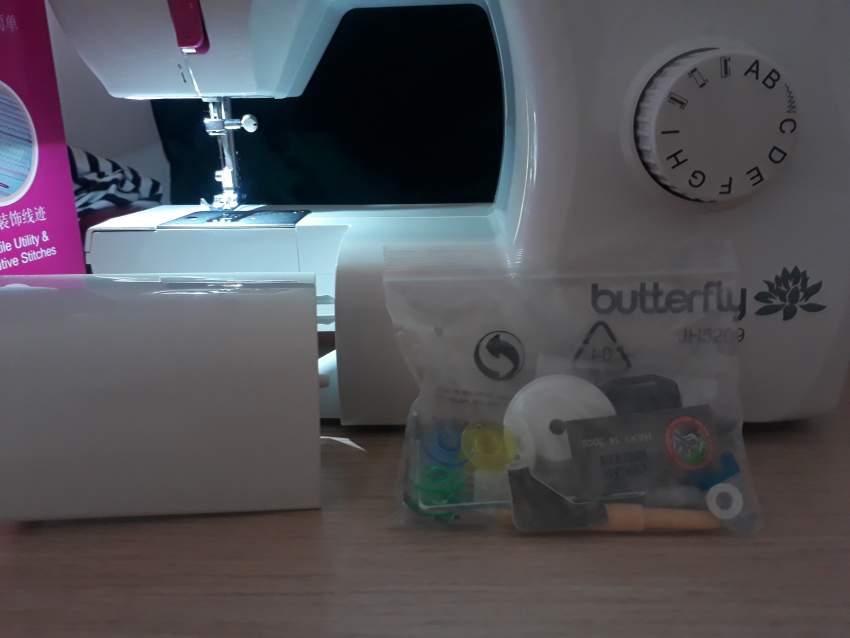 Sewing machine - 0 - Sewing Machines  on Aster Vender