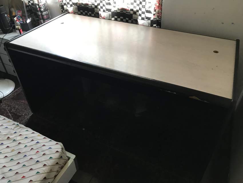 Large office table - 1 - Tables  on Aster Vender