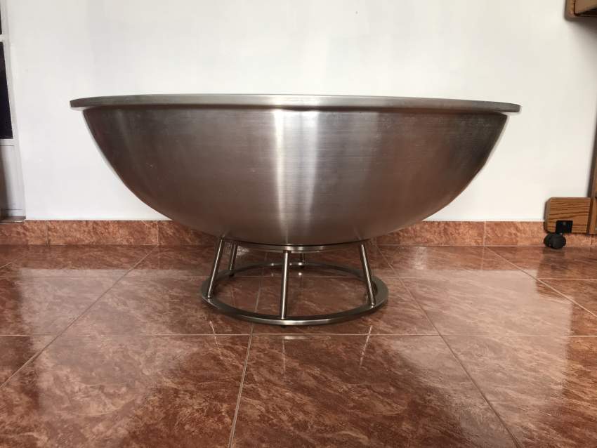 Luxurious Sofa Set - 4 - Sofas couches  on Aster Vender