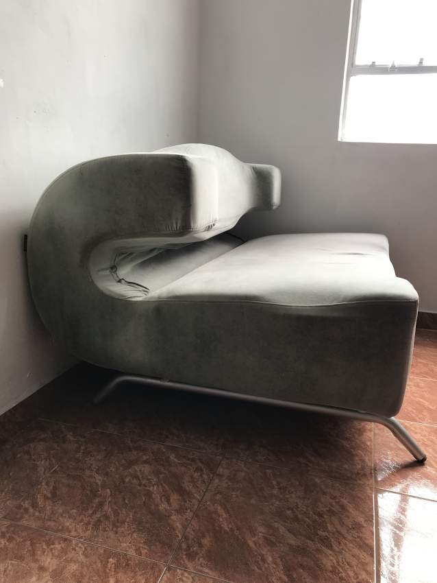 Luxurious Sofa Set - 1 - Sofas couches  on Aster Vender
