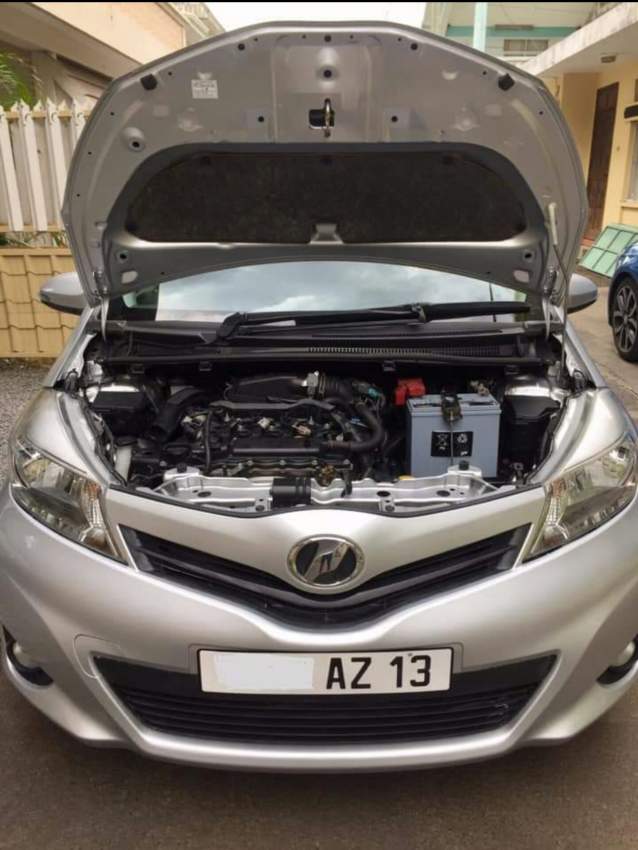 Tpyota vitz 2013 on Aster Vender
