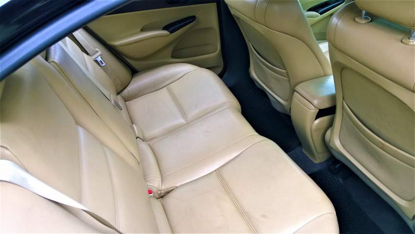 HONDA CIVIC - 2 - Family Cars  on Aster Vender