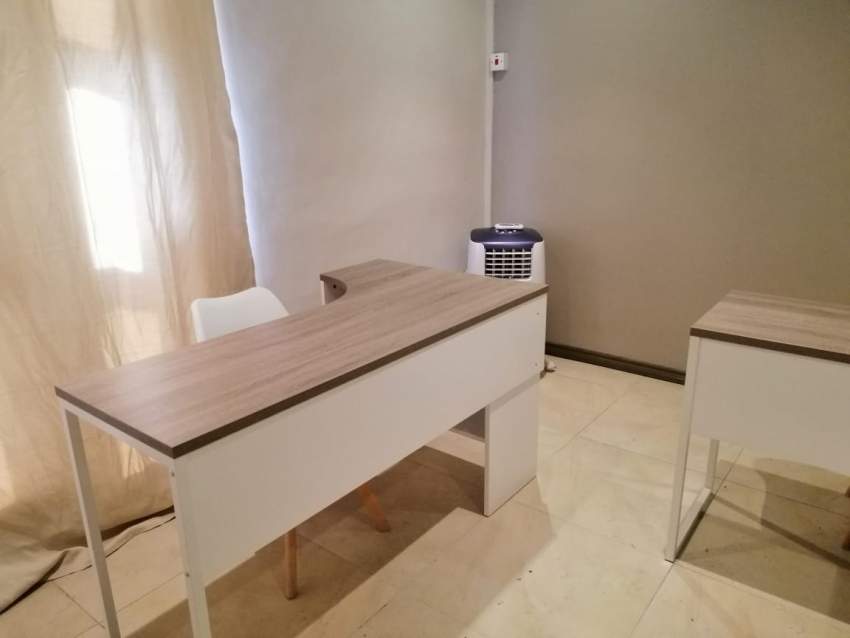 FOR RENT OFFICE SPACE A QUATRE-BORNES - 1 - Office Space  on Aster Vender