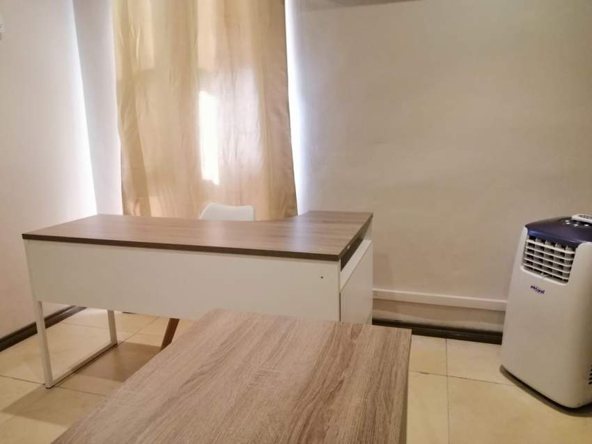 FOR RENT OFFICE SPACE A QUATRE-BORNES - 4 - Office Space  on Aster Vender