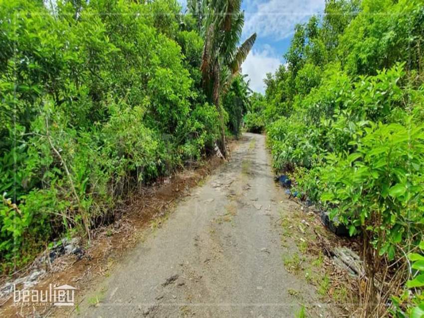 Agricultural land of 68.5 perches is for sale in Midlands on Aster Vender