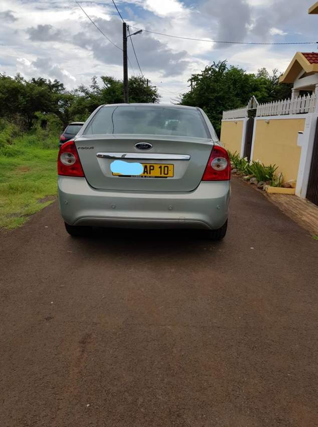 Ford Focus - 1 - Family Cars  on Aster Vender