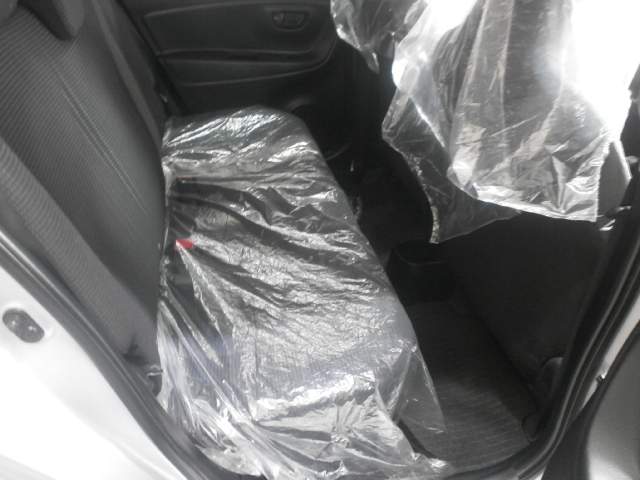 Toyota vitz  - 2 - Family Cars  on Aster Vender