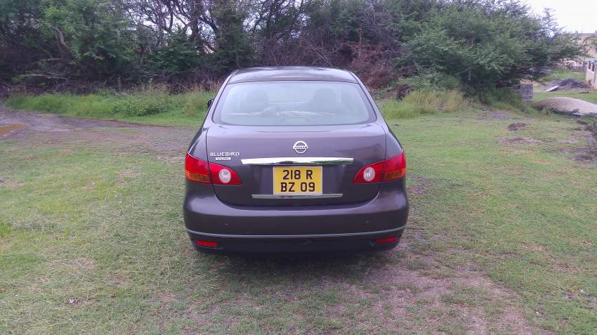 vends nissan bluebird - 2 - Luxury Cars  on Aster Vender