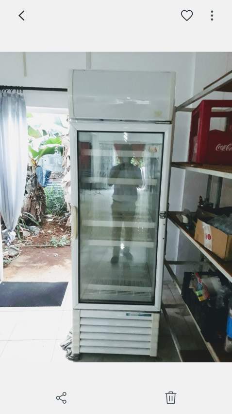 Bottle cooler on Aster Vender