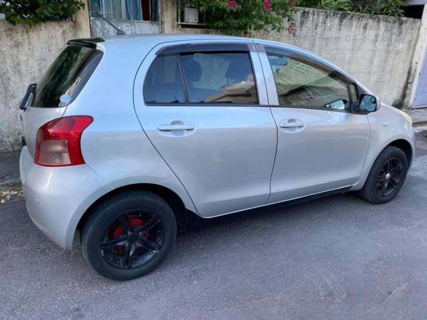 Toyota Vitz 2007 - 1 - Compact cars  on Aster Vender