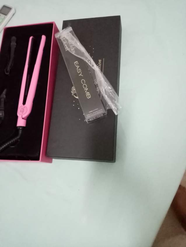 Hair straightener - 0 - Other Hair Care Tools  on Aster Vender