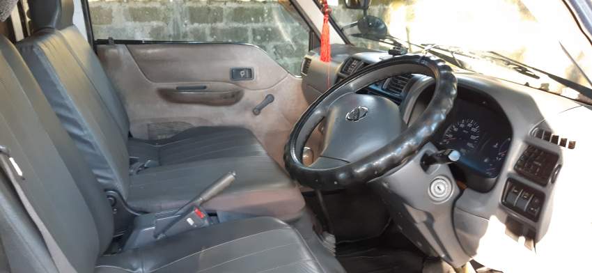 NISSAN VANETTE GOODS VEHICLE - 2 - Cargo Van (Delivery Van)  on Aster Vender