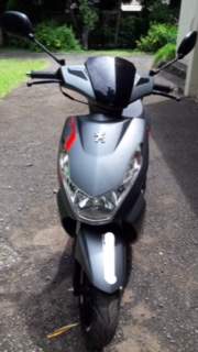 Peugeot Kisbee - 2 - Scooters (upto 50cc)  on Aster Vender