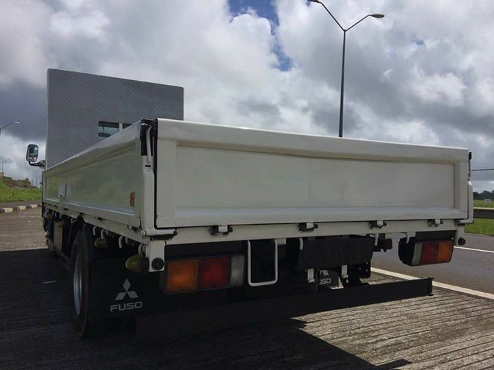 MITSUBISHI CANTER - 4 - Small trucks (Camionette)  on Aster Vender