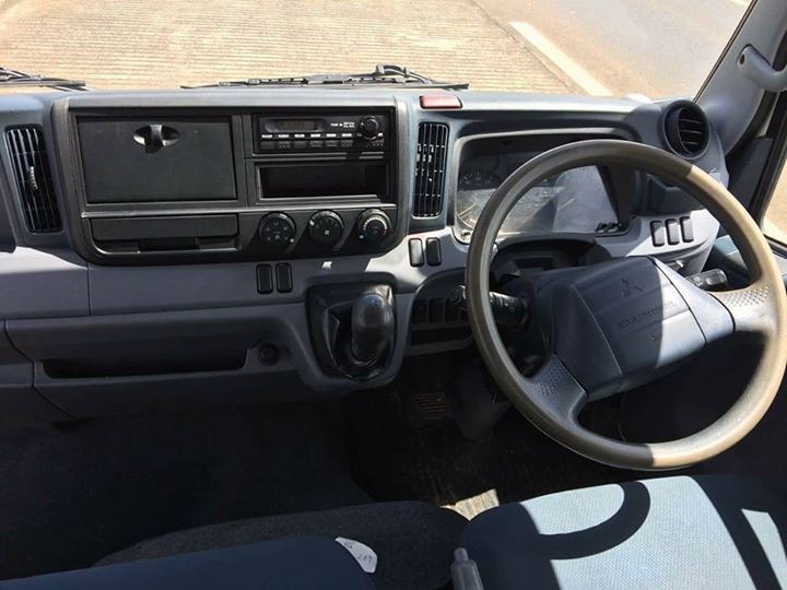 MITSUBISHI CANTER - 8 - Small trucks (Camionette)  on Aster Vender