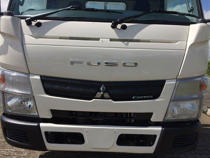 MITSUBISHI CANTER - 2 - Small trucks (Camionette)  on Aster Vender