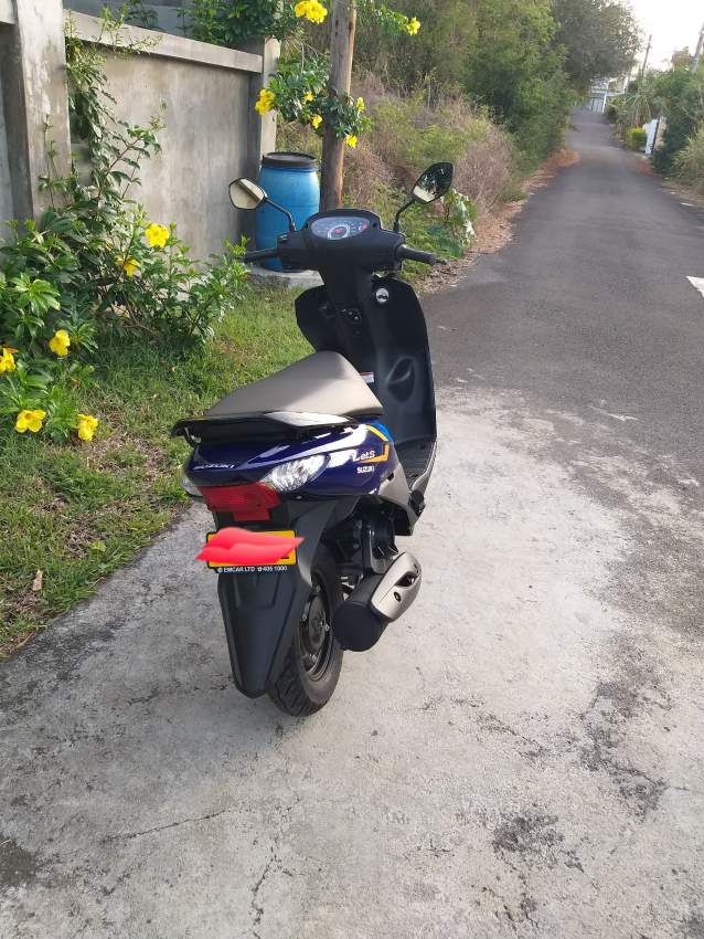 Scooter Suzuki AE 110cc - 1 - Scooters (above 50cc)  on Aster Vender