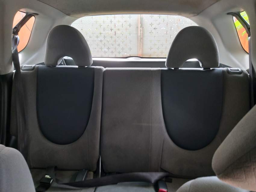 HONDA FIT - 2 - Compact cars  on Aster Vender