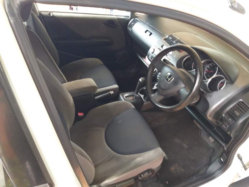 HONDA FIT - 1 - Compact cars  on Aster Vender