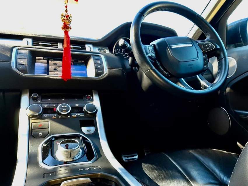 RANGE ROVER EVOQUE, YEAR 2013 - 5 - Sport Cars  on Aster Vender