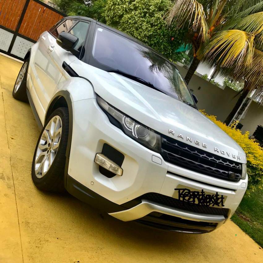 RANGE ROVER EVOQUE, YEAR 2013 - 4 - Sport Cars  on Aster Vender