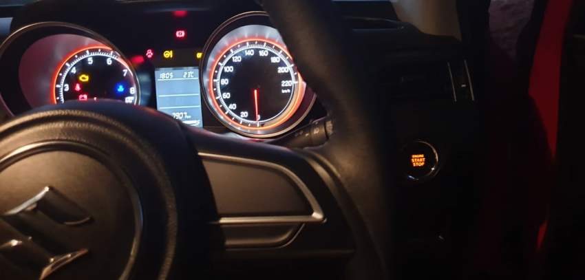 Suzuki Swift - 3 - Compact cars  on Aster Vender