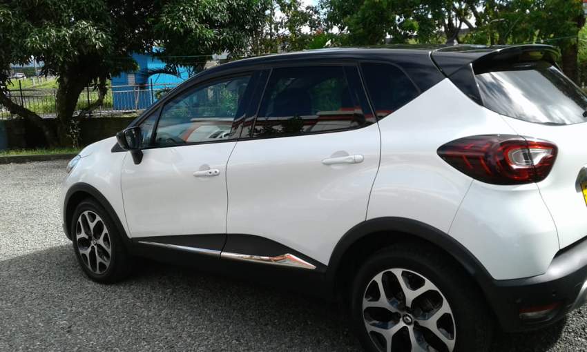 Renault Captur 2017 - 0 - SUV Cars  on Aster Vender