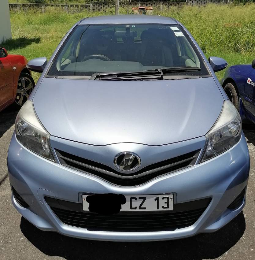 Toyota Vitz 990cc car for sale - 0 - Compact cars  on Aster Vender
