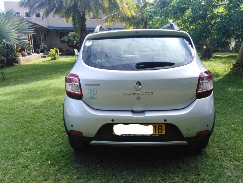SANDERO STEPWAY 899CC 2016 A VENDRE - 3 - Compact cars  on Aster Vender