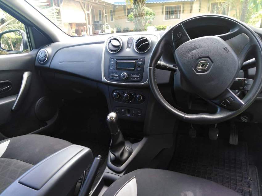 SANDERO STEPWAY 899CC 2016 A VENDRE - 4 - Compact cars  on Aster Vender