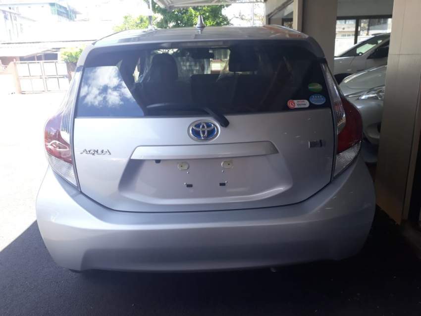 Toyota Aqua - 3 - Family Cars  on Aster Vender