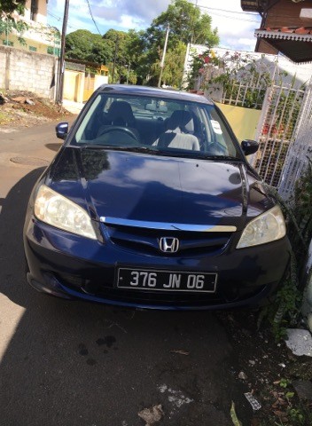 Honda Civic 2006 for sale. Only one owner. - 2 - Family Cars  on Aster Vender