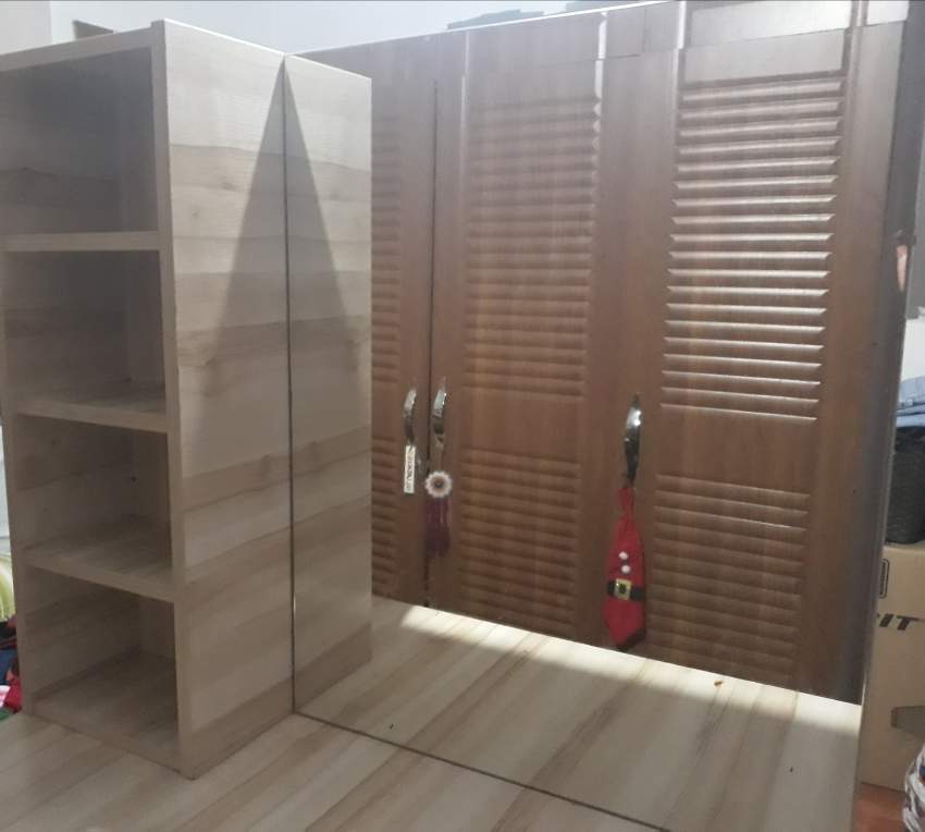 Dressing table - 2 - Others  on Aster Vender