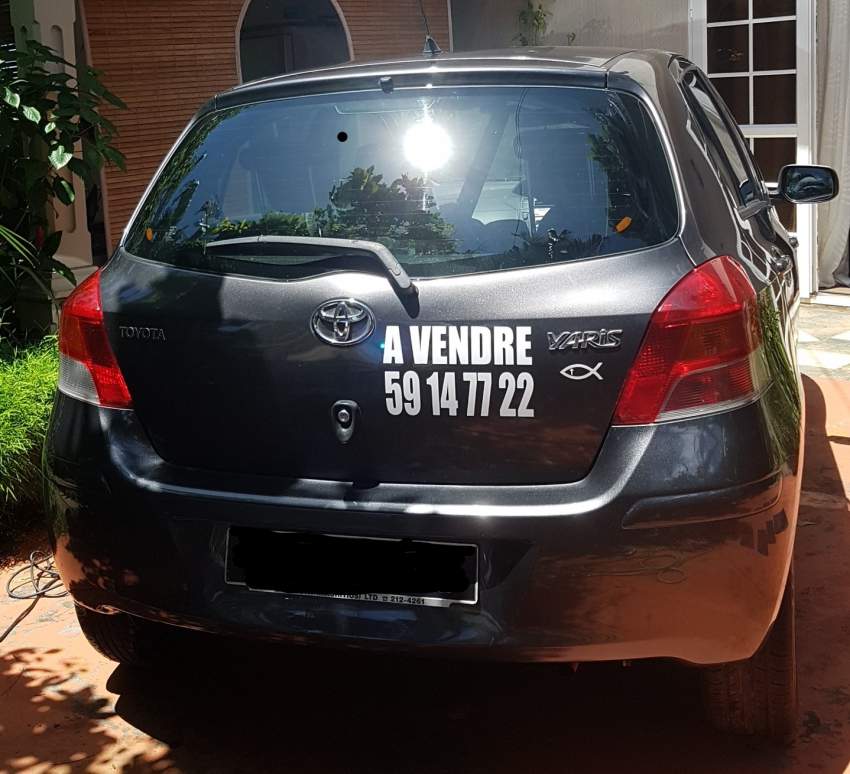 Toyota Yaris - 4 - Compact cars  on Aster Vender