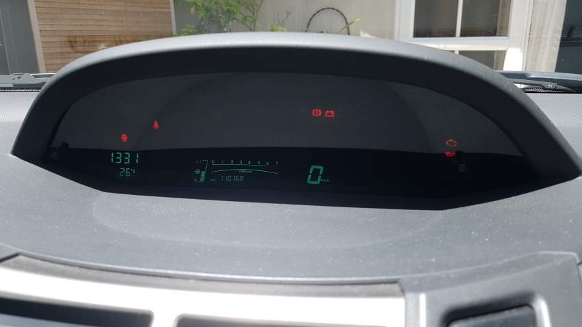 Toyota Yaris - 2 - Compact cars  on Aster Vender