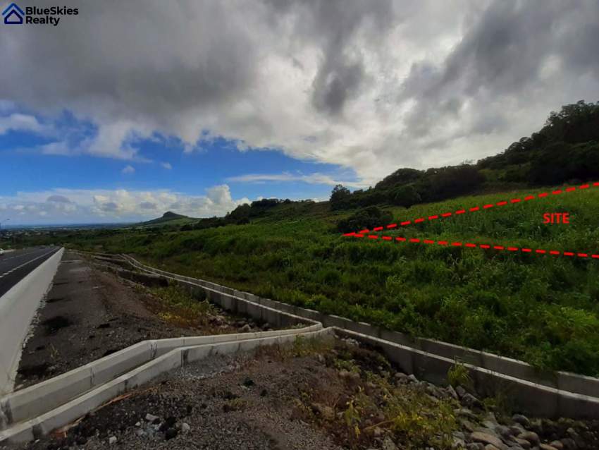 1 Arpent 1 Perche First position Verdun Motorway - 1 - Land  on Aster Vender