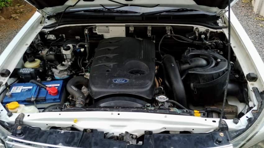 2009 FORD RANGER XLT AUTOMATIC - 6 - Pickup trucks (4x4 & 4x2)  on Aster Vender