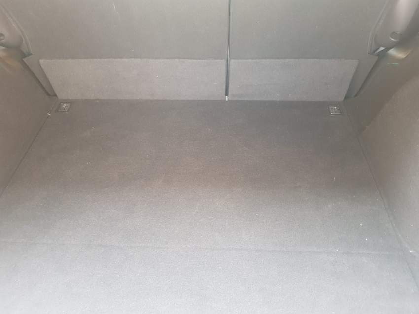 car - 2 - Family Cars  on Aster Vender