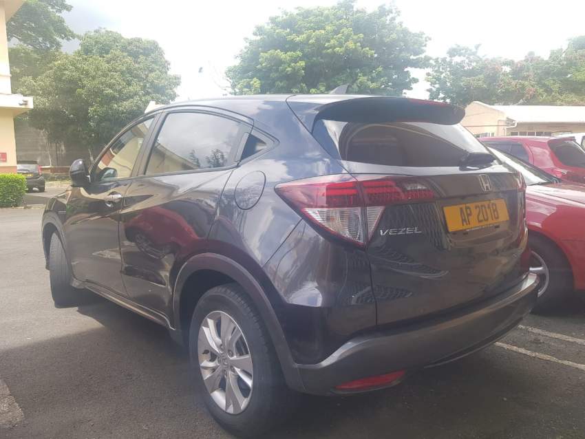 car - 5 - Family Cars  on Aster Vender