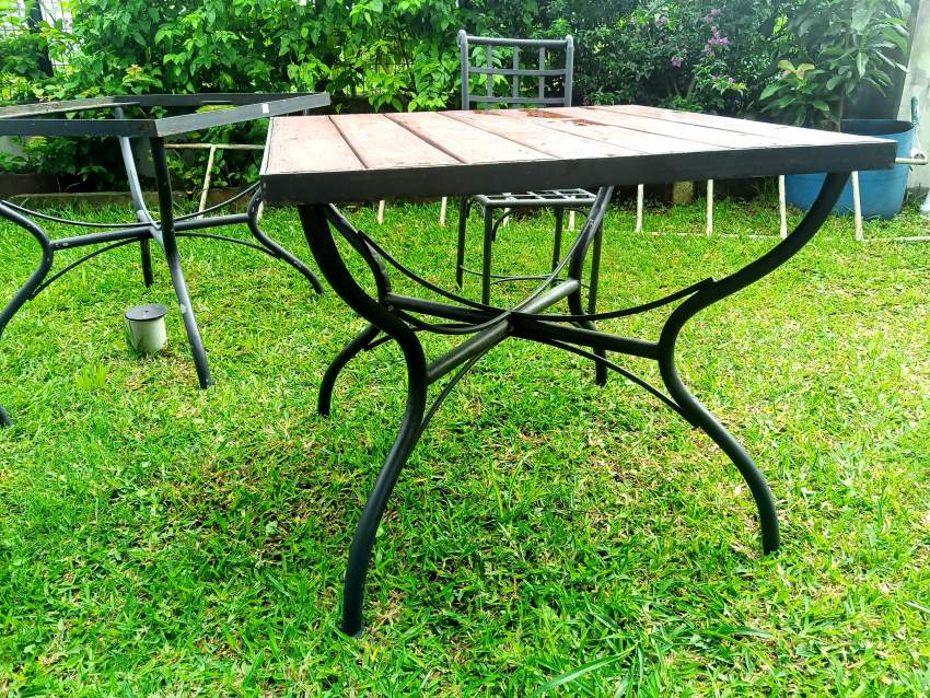 Table et chaises en fer forge - 0 - Garden Furniture  on Aster Vender