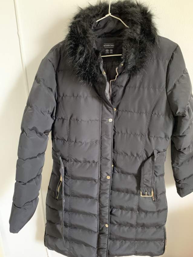 DOUDOUNE POUR DAME - PUFFER PARKA - TAILLE 42/14 - OCCASION - 0 - Jackets & coats (Women)  on Aster Vender