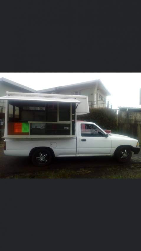 Toyota Urgent Sale - 0 - Pickup trucks (4x4 & 4x2)  on Aster Vender